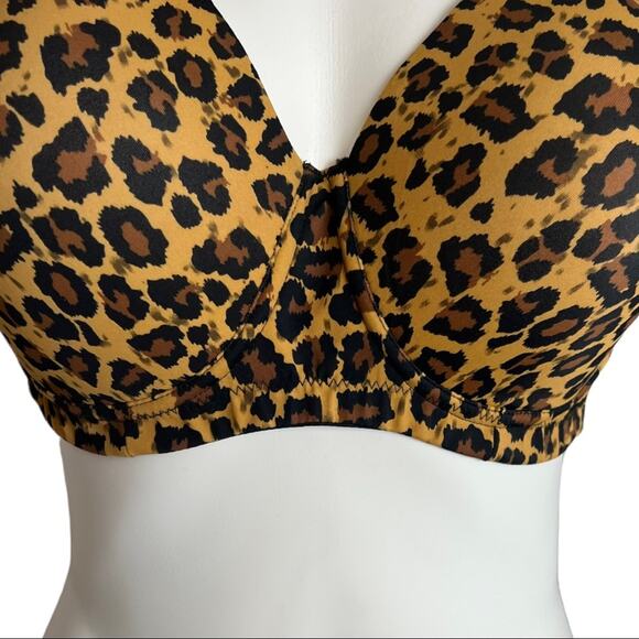 Leading Lady Bra The Brigitte Leopard Full Coverage Wirefree Molded Padded 50DD - Picture 4 of 10